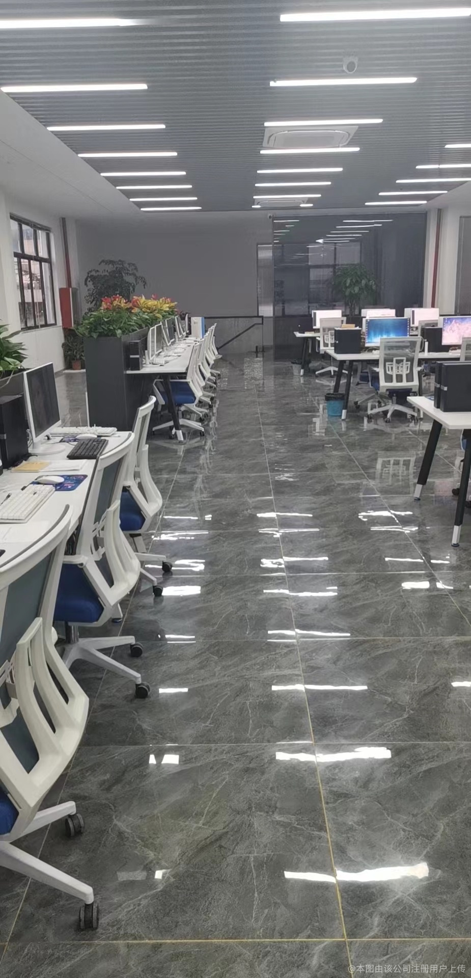 苏州汇鑫行网络科技