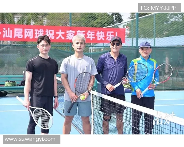 深圳网球队的团队协作揭秘：网球巨献背后的默契与拼搏精神