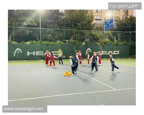 西安网球队在世锦赛中的灵活性展现与战术分析